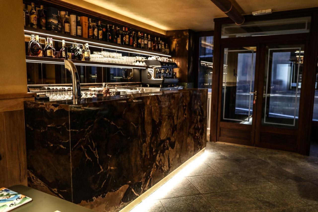 Art Hotel Grandes Murailles Вальтурнанш Экстерьер фото