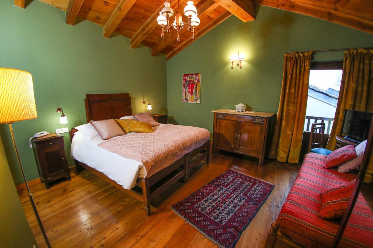 Art Hotel Grandes Murailles Вальтурнанш Экстерьер фото